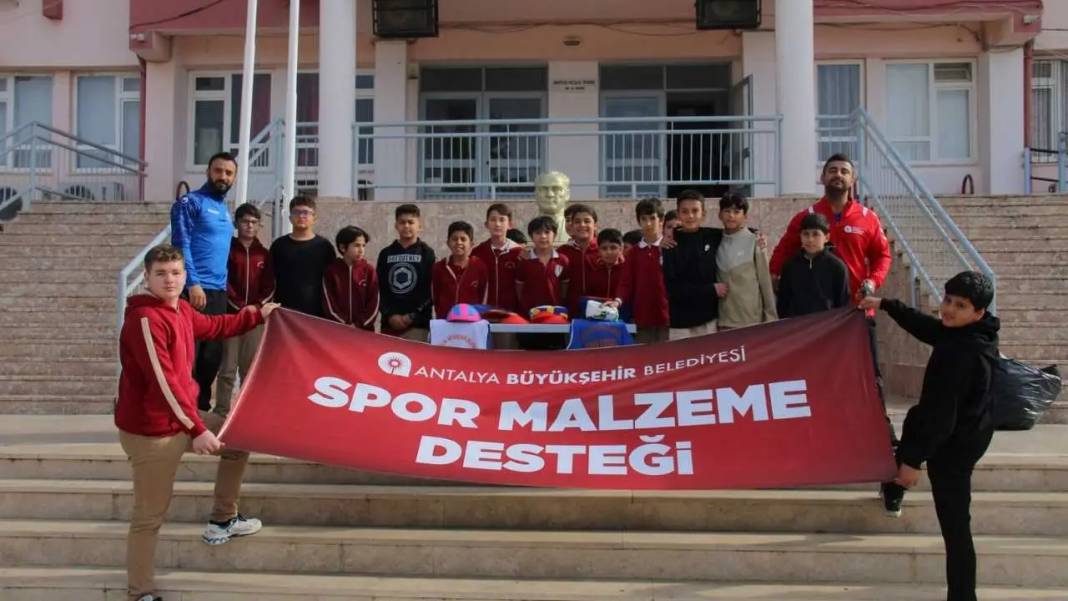 Gazipaşa’dan Kaş’a Sporcu Nesil İçin Anlamlı Adım: Kırsaldaki Okullar Unutulmadı! 1